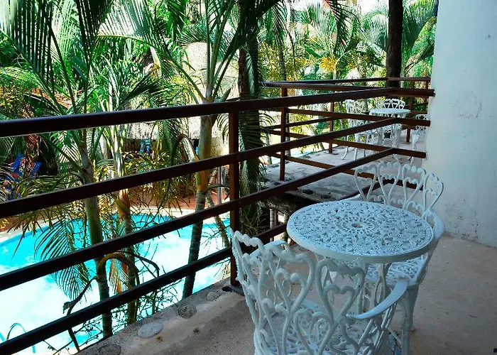 Hotel Maya Del Carmen