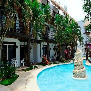 Maya Del Carmen 3*
